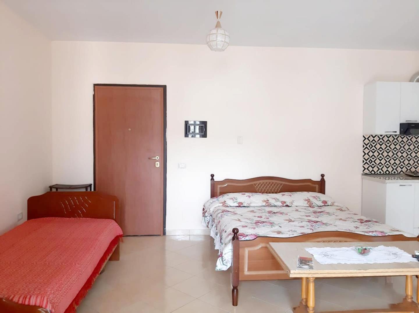 Grazioso Apartamento Arredato A Due Passi Dal Lungomare Vlore Ngoại thất bức ảnh